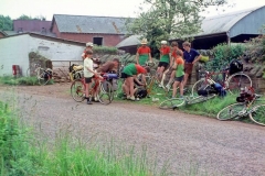 Sid Standard with juniors